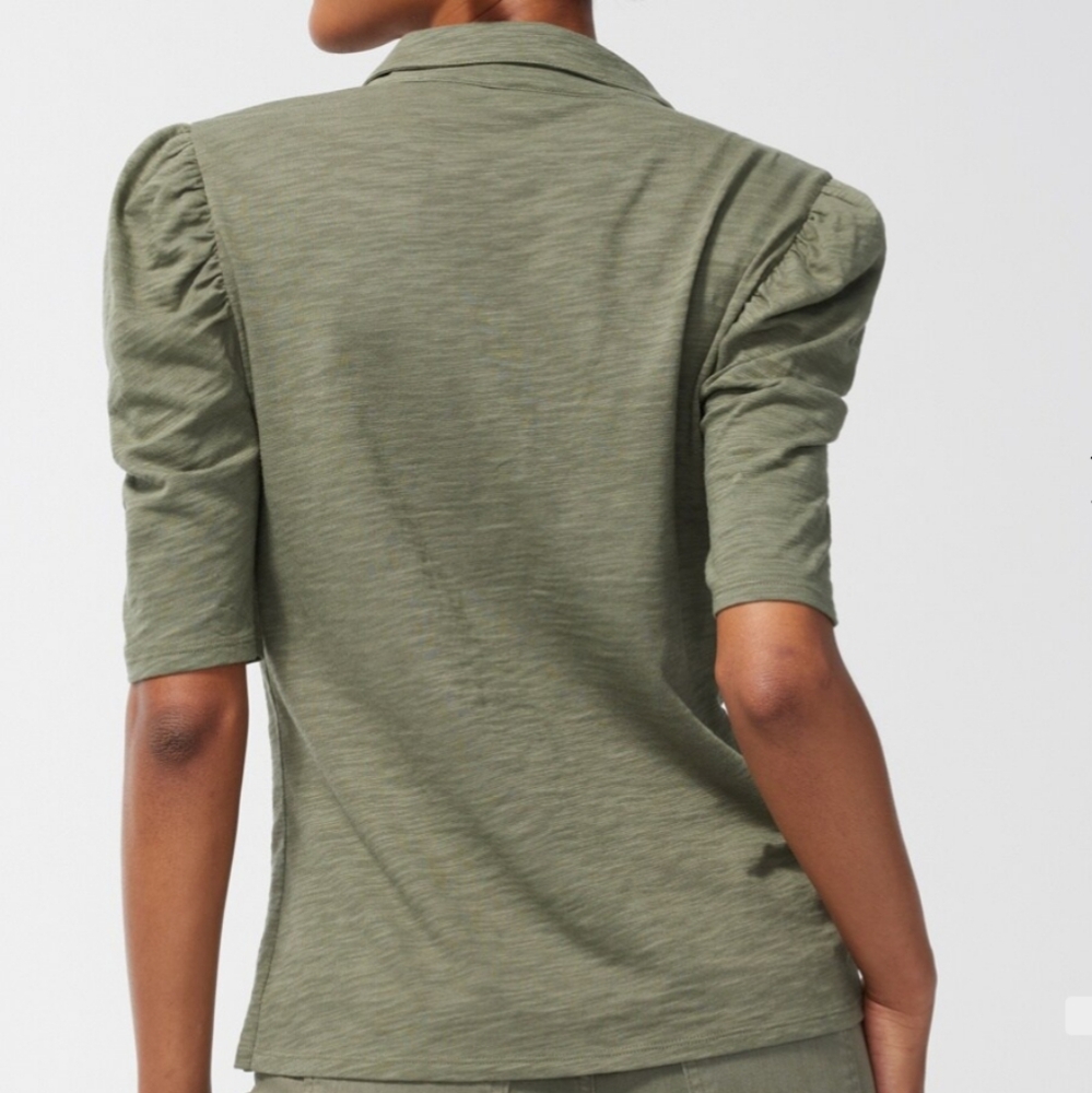 LIKE NEW Chico's Sage Collared Puffed Sleeve Henley Top Size XS - Picture 3 of 10